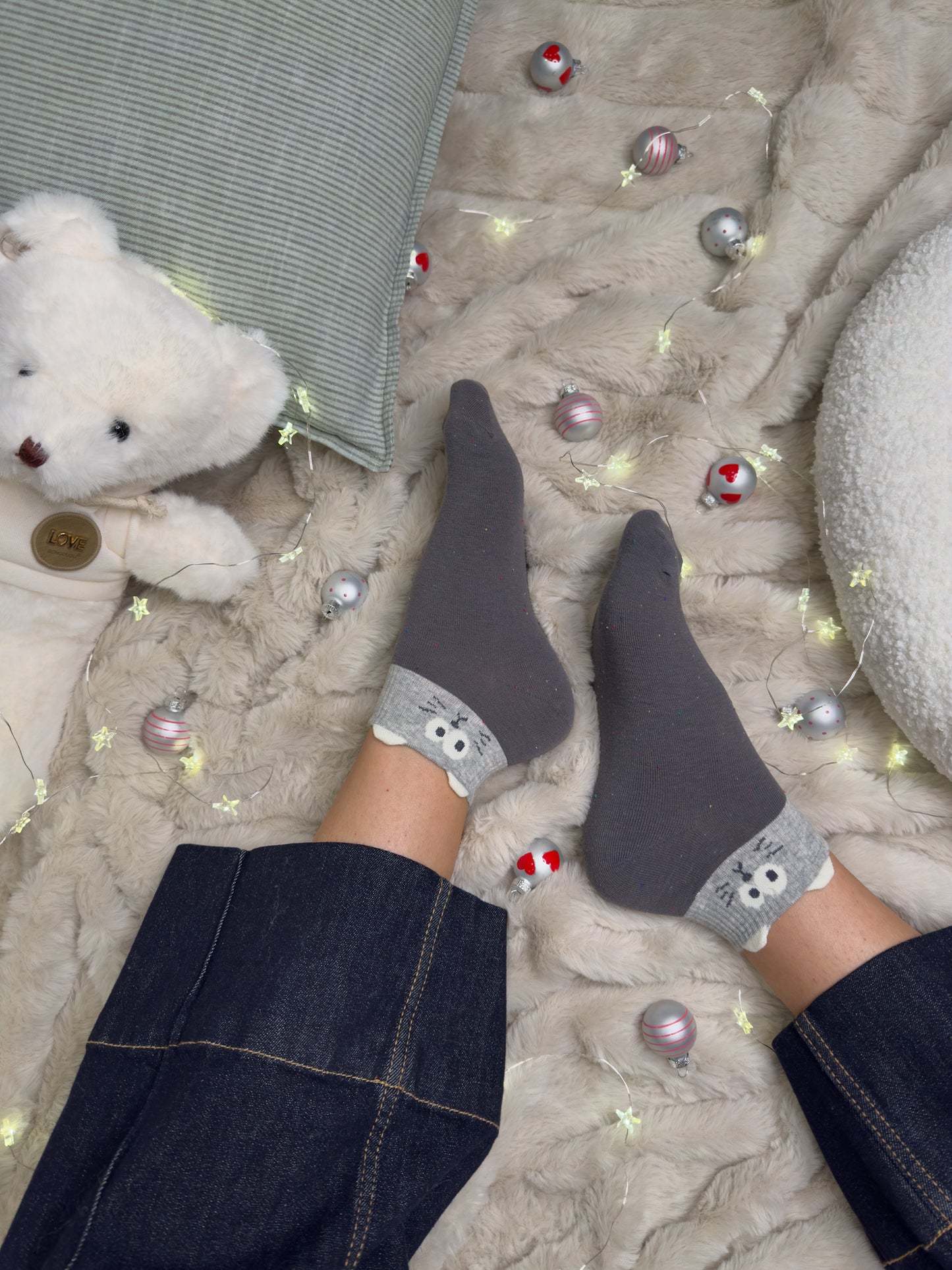 Paket 5 parov nogavičk z mucko😻