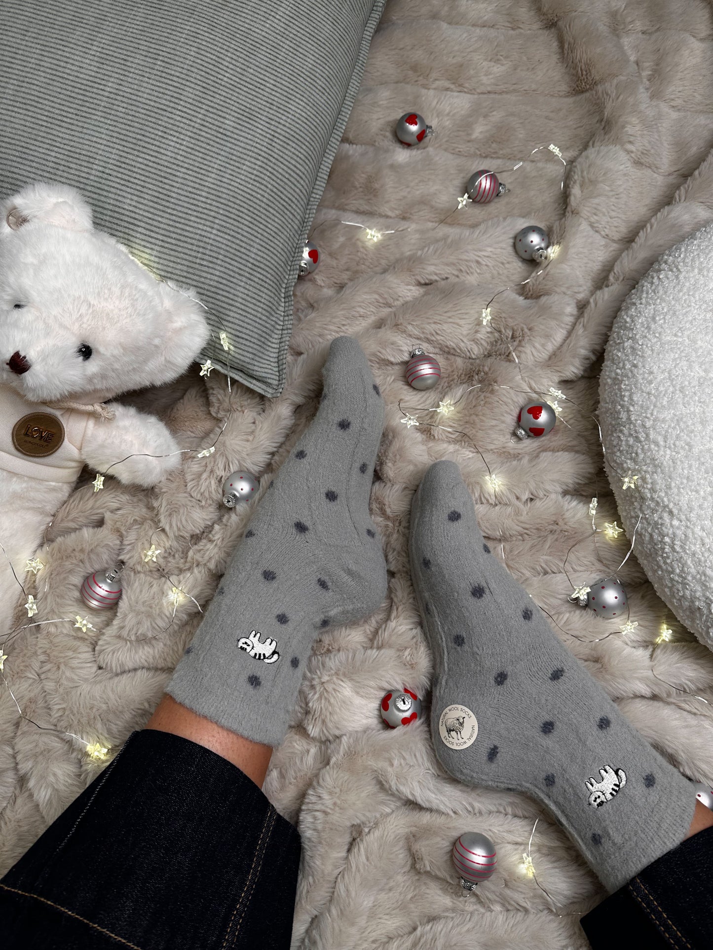 Paket 3 parov volnenih nogavičk z mucko 😻