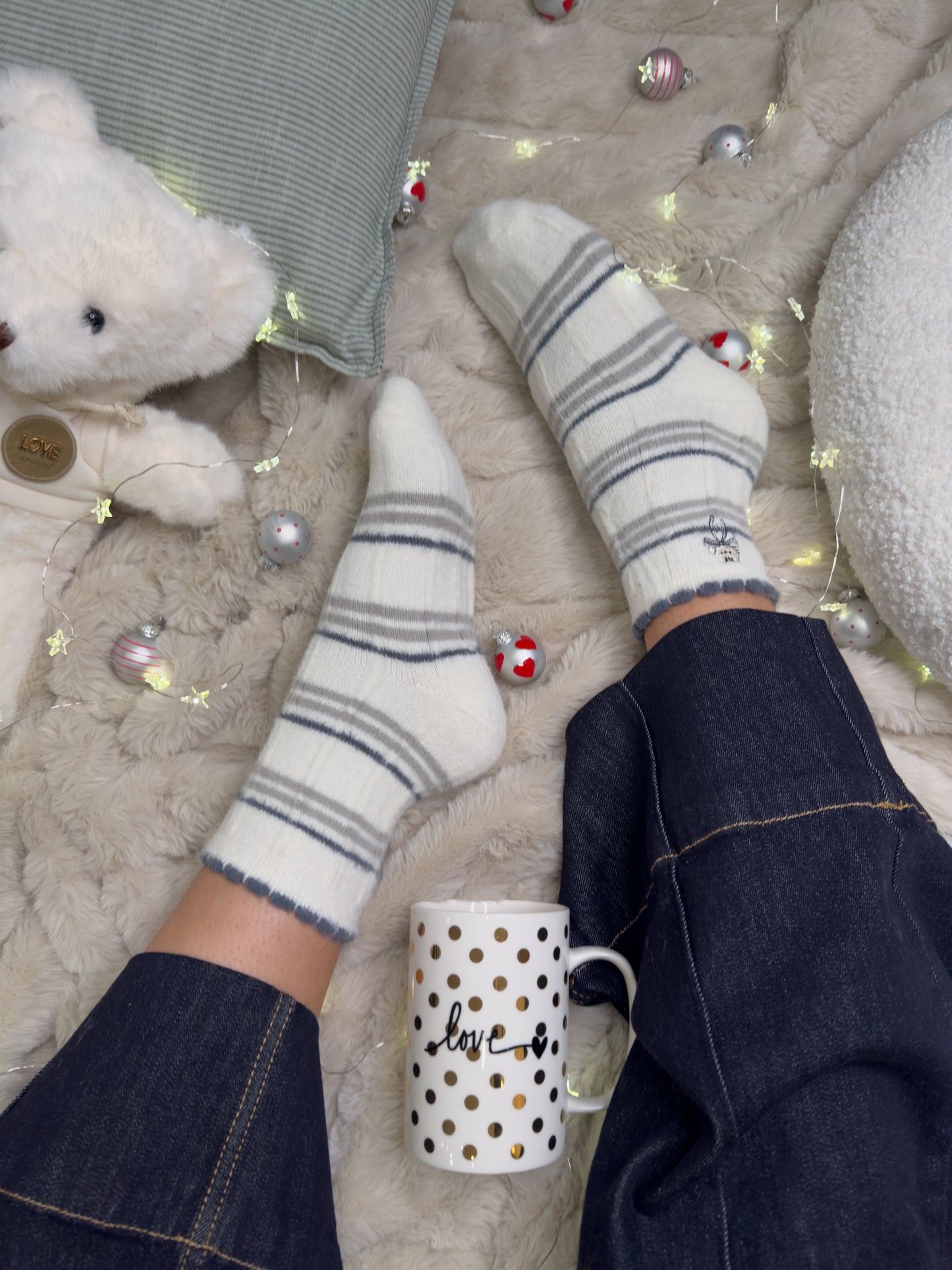 Paket 3 parov volnenih nogavičk z mucko 😻