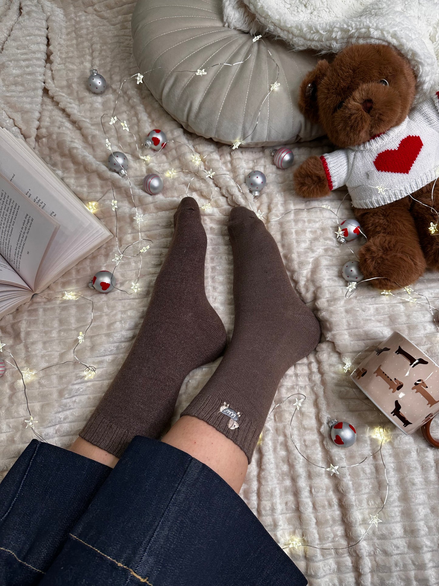 Paket 2 parov volnenih nogavičk s kužkom🐕